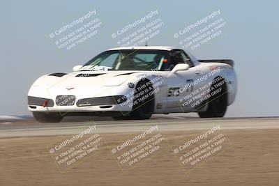 media/Oct-26-2025-CalClub SCCA (Sun) [[8ce1e69566]]/Group 4/Grapevine/